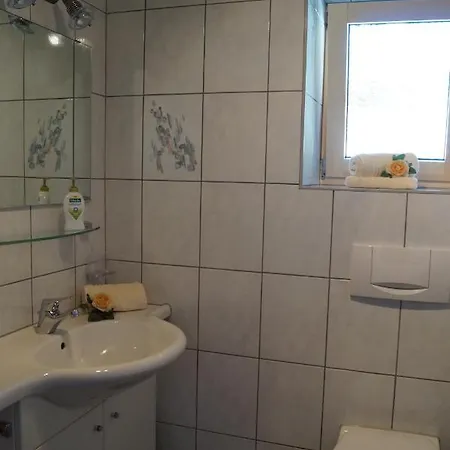 - Schmirnerhof Apartment