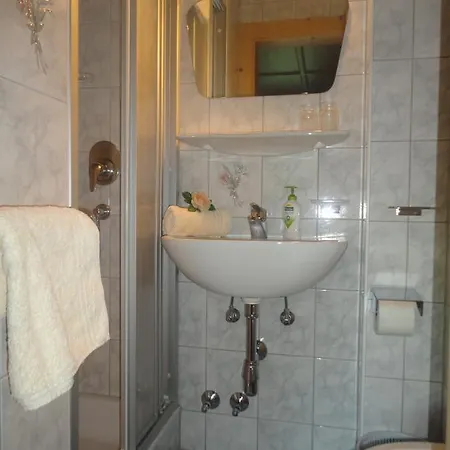 - Schmirnerhof