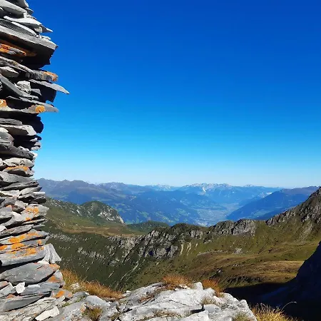 아파트 - Schmirnerhof