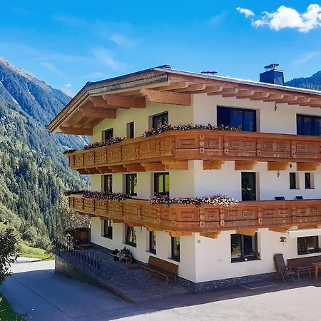 Apartment - Schmirnerhof