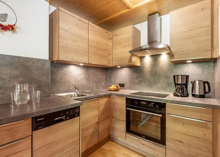 - Schmirnerhof Apartamento